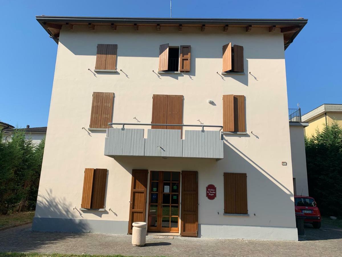 Residence La Vecchia Reggio Reggio Emilia Exterior photo